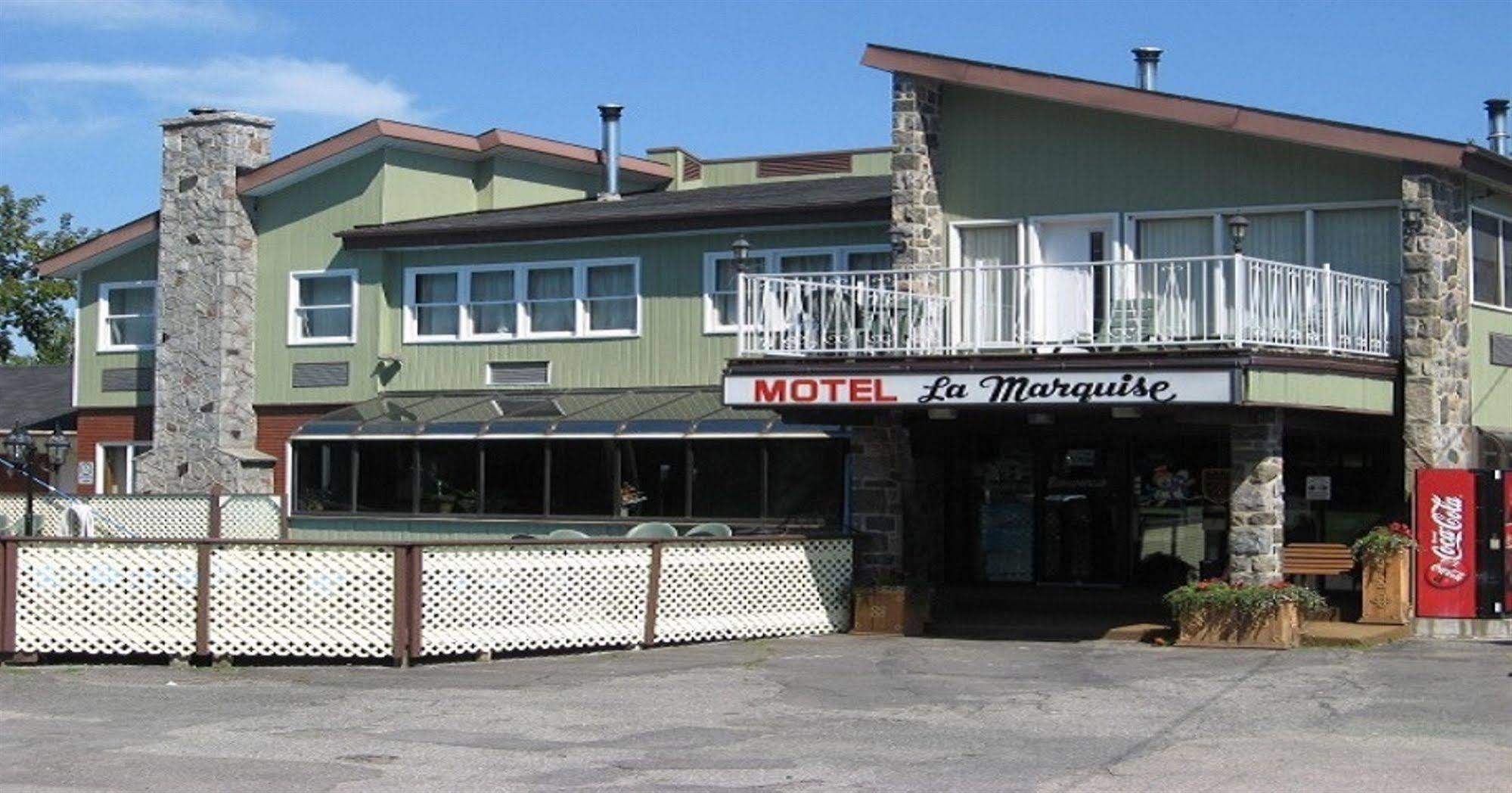 Hotel Motel La Marquise 셔브룩 외부 사진